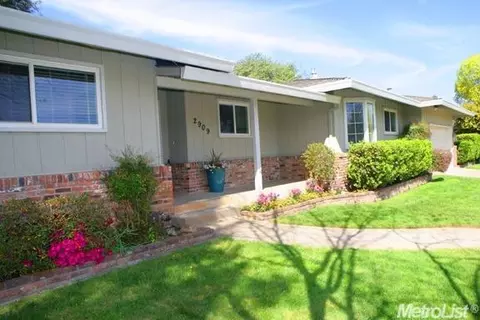 2909 Marco Way, Carmichael, CA 95608 photo 2