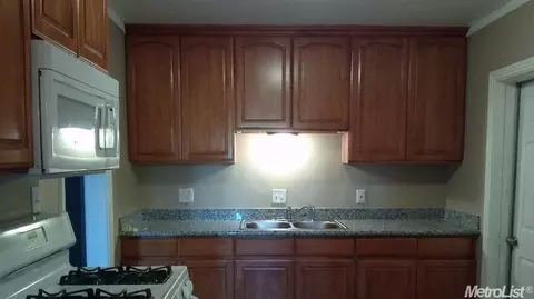 1663 Central Ave, Ceres, CA 95307 photo 8