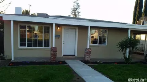 1663 Central Ave, Ceres, CA 95307 photo 2