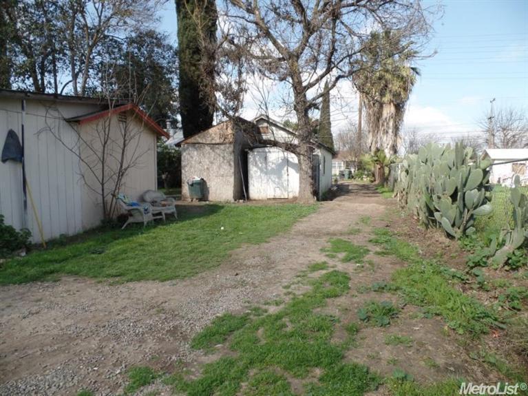 1416 Mono Dr, Modesto, CA 95354 photo 19