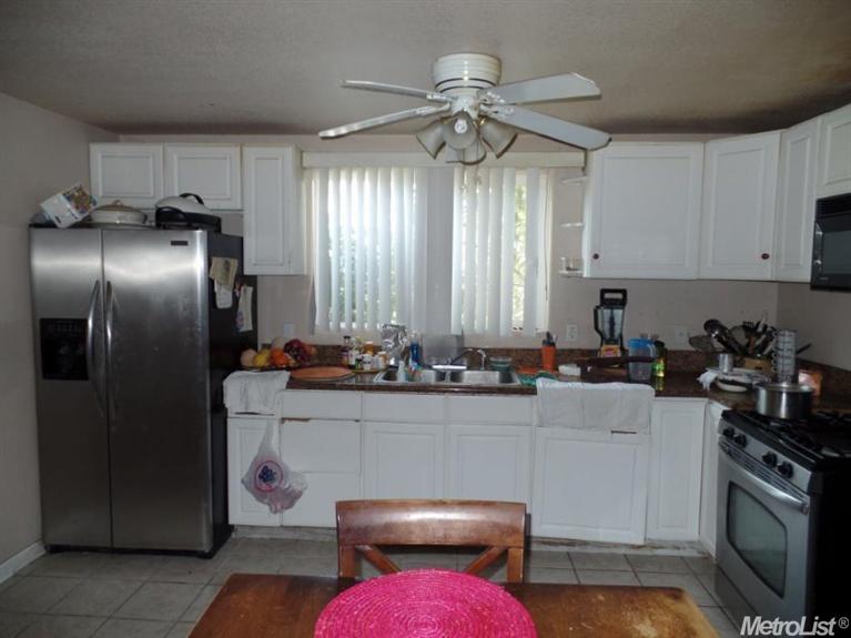 1416 Mono Dr, Modesto, CA 95354 photo 6