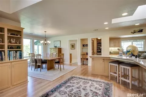27434 Oakside, Davis, CA 95618 photo 6
