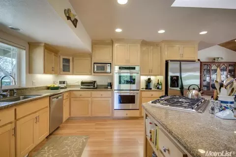 27434 Oakside, Davis, CA 95618 photo 11