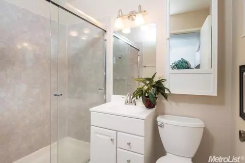 2730 Adrian Dr, Davis, CA 95618 photo 21
