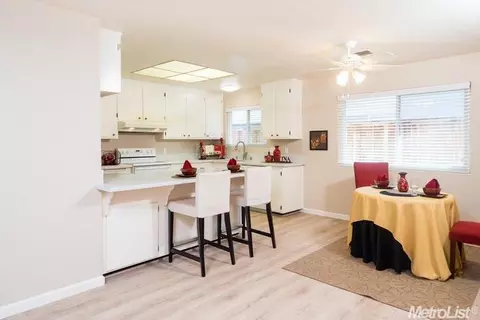 2730 Adrian Dr, Davis, CA 95618 photo 10