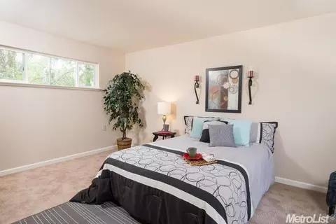 2730 Adrian Dr, Davis, CA 95618 photo 19