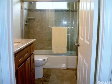4528 Marble Way, Carmichael, CA 95608 photo 8