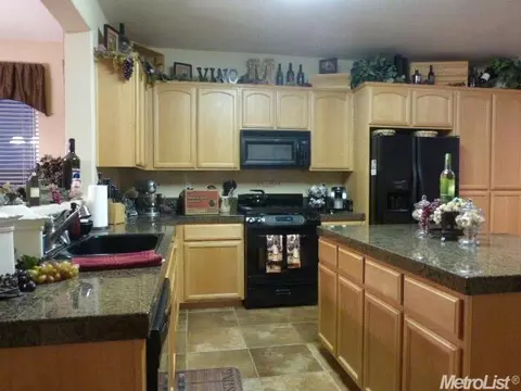 4101 Berkeley Ave, Turlock, CA 95382 photo 4