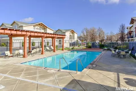 1818 Moore Blvd #254, Davis, CA 95618 photo 3
