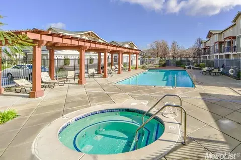 1818 Moore Blvd #254, Davis, CA 95618 photo 4