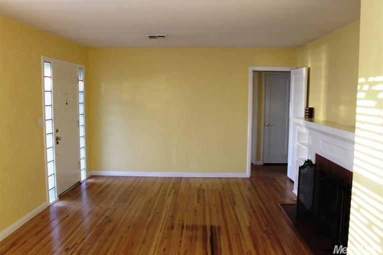708 Muir Rd, Modesto, CA 95350 photo 2
