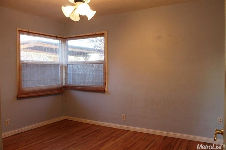 708 Muir Rd, Modesto, CA 95350 photo 12