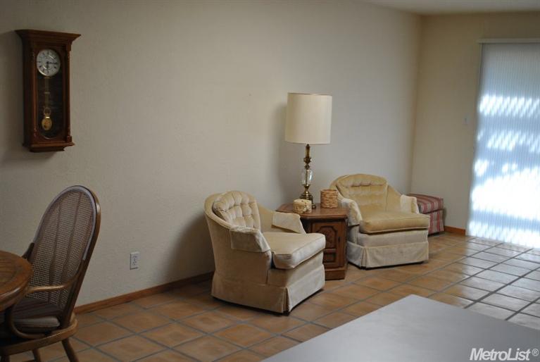 1206 Harvard Dr, Davis, CA 95616 photo 9