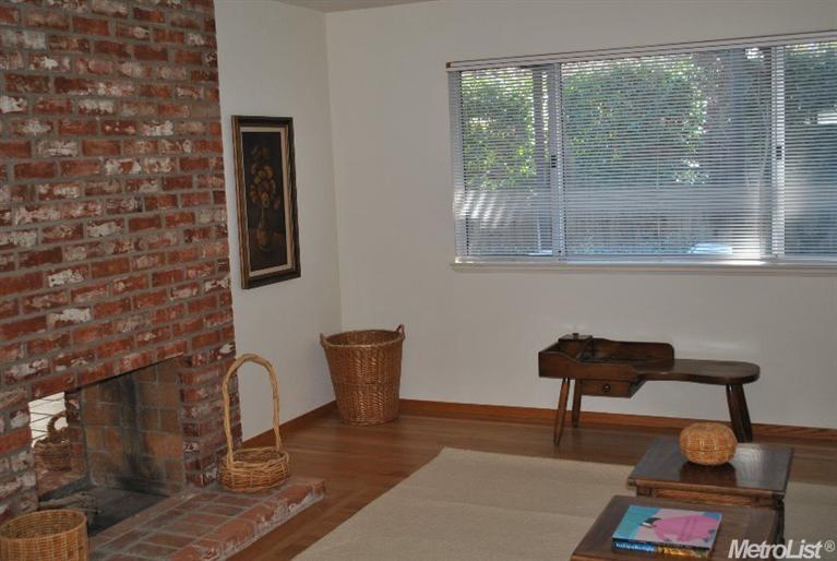 1206 Harvard Dr, Davis, CA 95616 photo 3