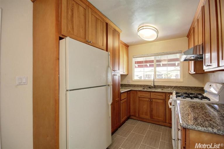 1801 Oleander Pl, Davis, CA 95618 photo 10