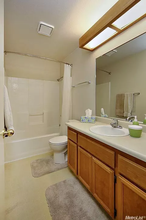 853 San Rafael St, Davis, CA 95618 photo 17
