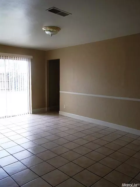 3825 Abilene Ct, Modesto, CA 95356 photo 5