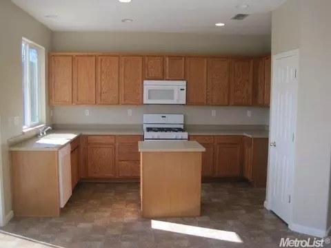 4928 Audra Ct, Keyes, CA 95328 photo 5
