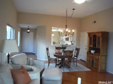 2369 Roualt St, Davis, CA 95618 photo 10