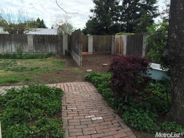1704 Thorsen Ave, Modesto, CA 95355 photo 23