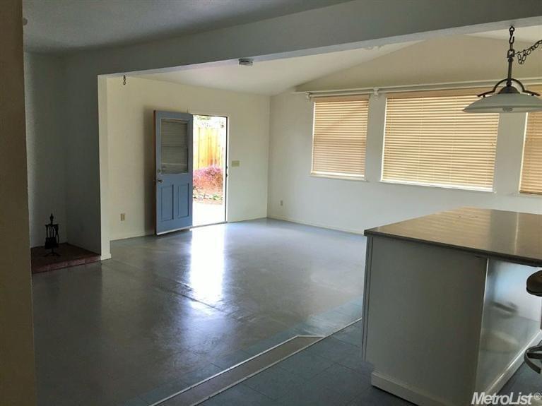 1704 Thorsen Ave, Modesto, CA 95355 photo 6