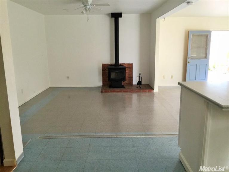 1704 Thorsen Ave, Modesto, CA 95355 photo 7
