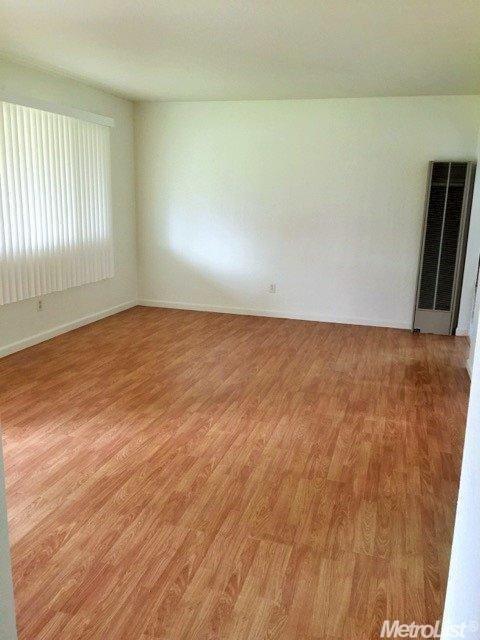 1704 Thorsen Ave, Modesto, CA 95355 photo 4