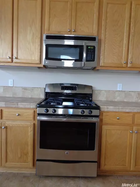 568 Sepp, Ripon, CA 95366 photo 7