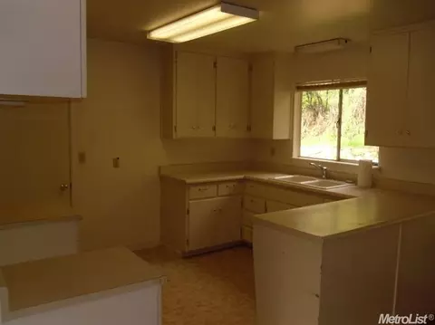 2437 Roxana, Placerville, CA 95667 photo 9