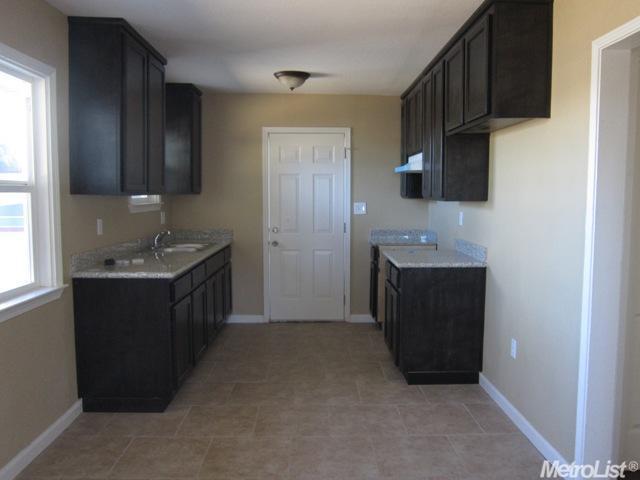 1621 Morgan Rd, Modesto, CA 95358 photo 5