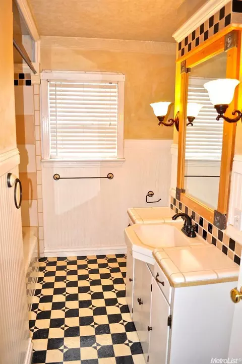 412 Rowland Ave, Modesto, CA 95354 photo 7