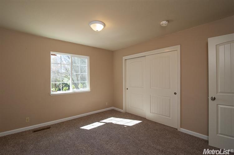 170 Hilton Dr, Applegate, CA 95703 photo 9
