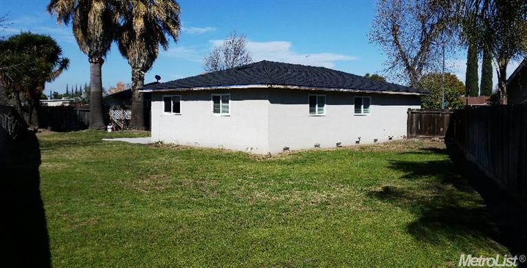 801 Jade Pl, Manteca, CA 95336 photo 5
