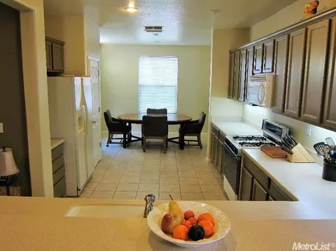 1916 Cielito Dr, Modesto, CA 95358 photo 10