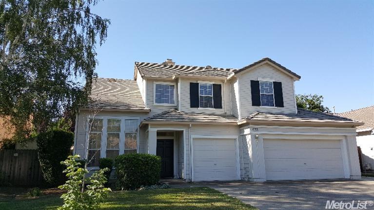 1927 Alicante St, Davis, CA 95618 photo 2