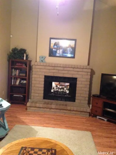 4044 St George Pl, Turlock, CA 95382 photo 8