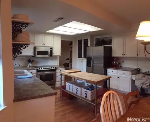 4044 St George Pl, Turlock, CA 95382 photo 13