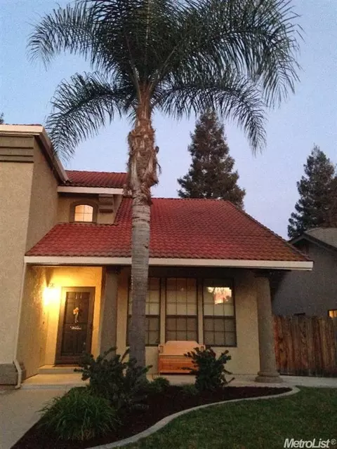 4044 St George Pl, Turlock, CA 95382 photo 1