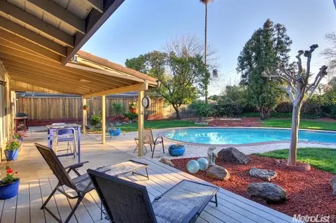 4049 Linus Way, Carmichael, CA 95608 photo 14