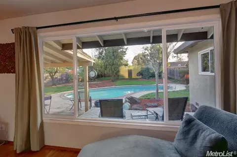 4049 Linus Way, Carmichael, CA 95608 photo 13