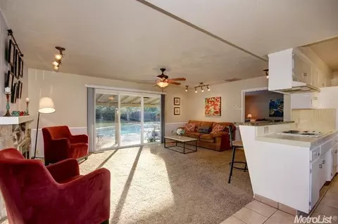4049 Linus Way, Carmichael, CA 95608 photo 8