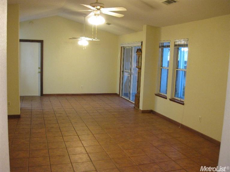 2691 Parkway, Ceres, CA 95307 photo 9