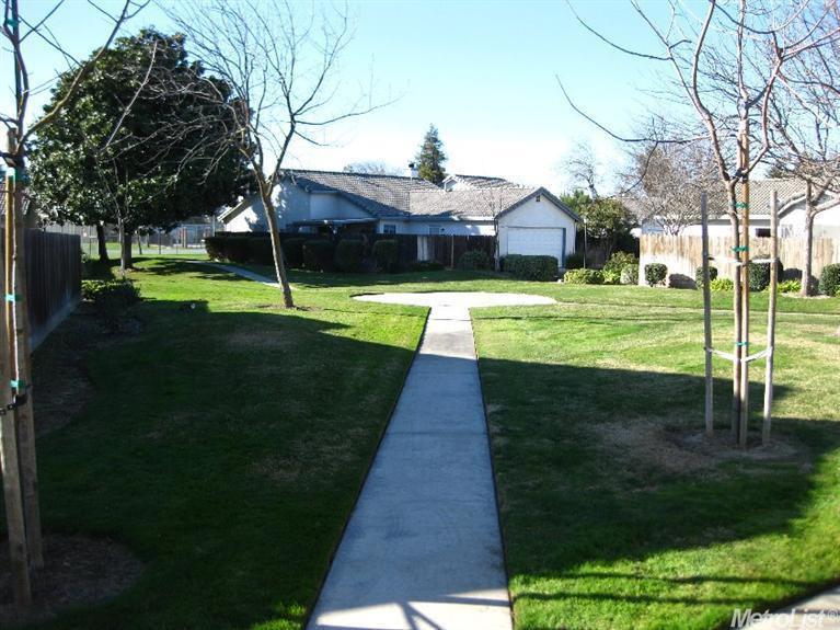 2691 Parkway, Ceres, CA 95307 photo 15