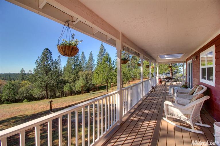 6405 Laughlin Rd, Placerville, CA 95667 photo 2
