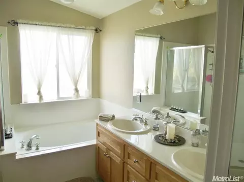 1501 Inspiration Ct, Modesto, CA 95357 photo 14