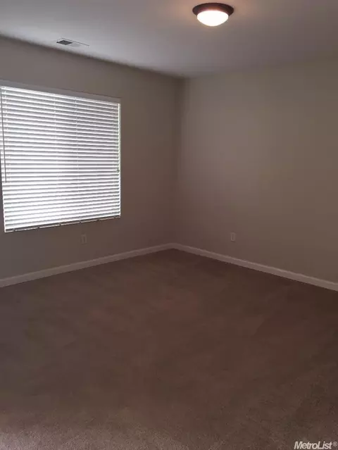 2017 Hickory Ct, Modesto, CA 95356 photo 8
