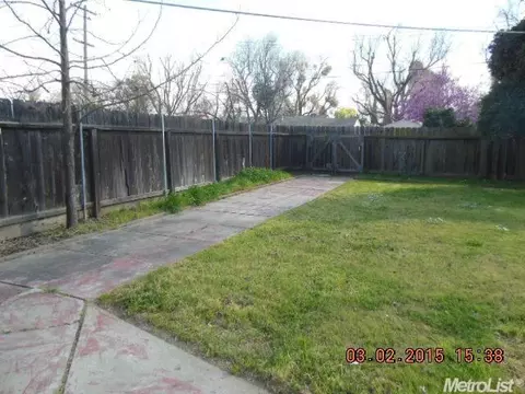2030 Viola St, Modesto, CA 95354 photo 25