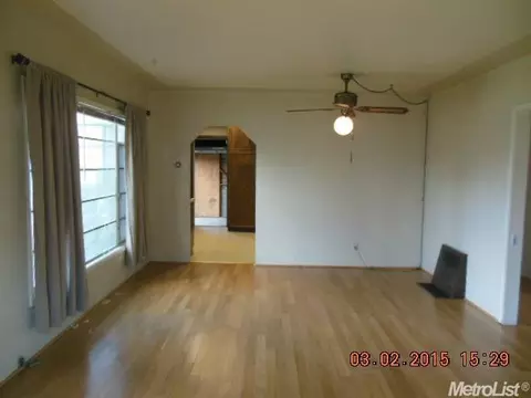 2030 Viola St, Modesto, CA 95354 photo 4