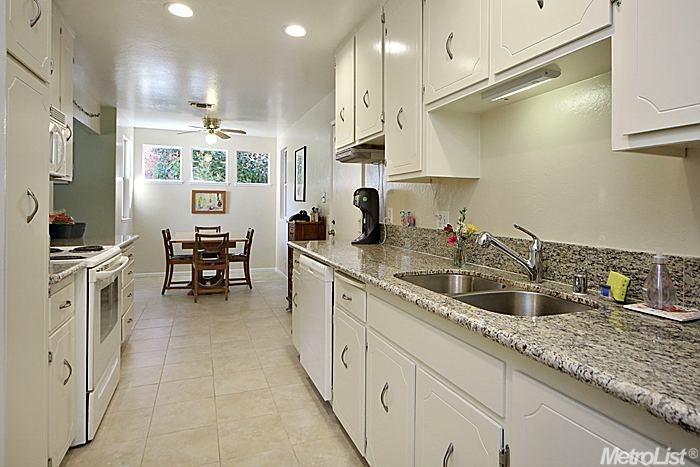 3033 Campbell Pl, Davis, CA 95618 photo 8