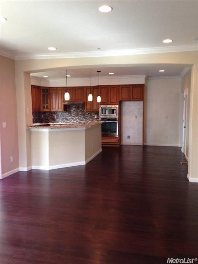 435 Gianelli St, Tracy, CA 95376 photo 4